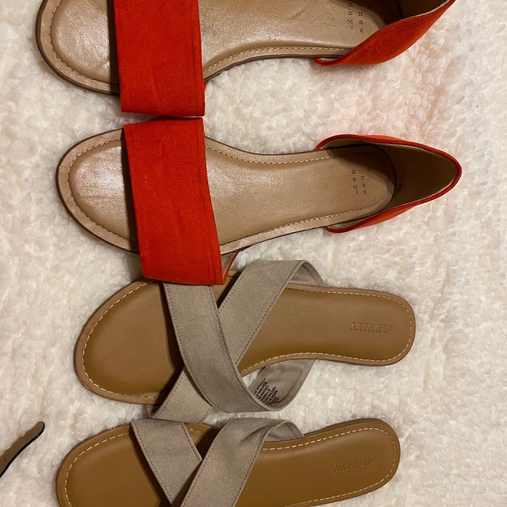 Bundle of sandals